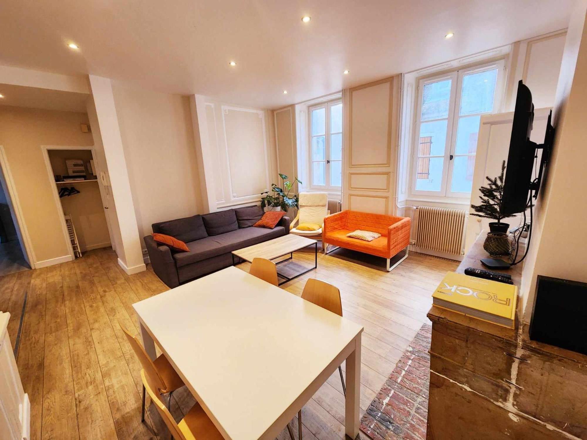 Appartement De Louise Et Adrien Gray Esterno foto