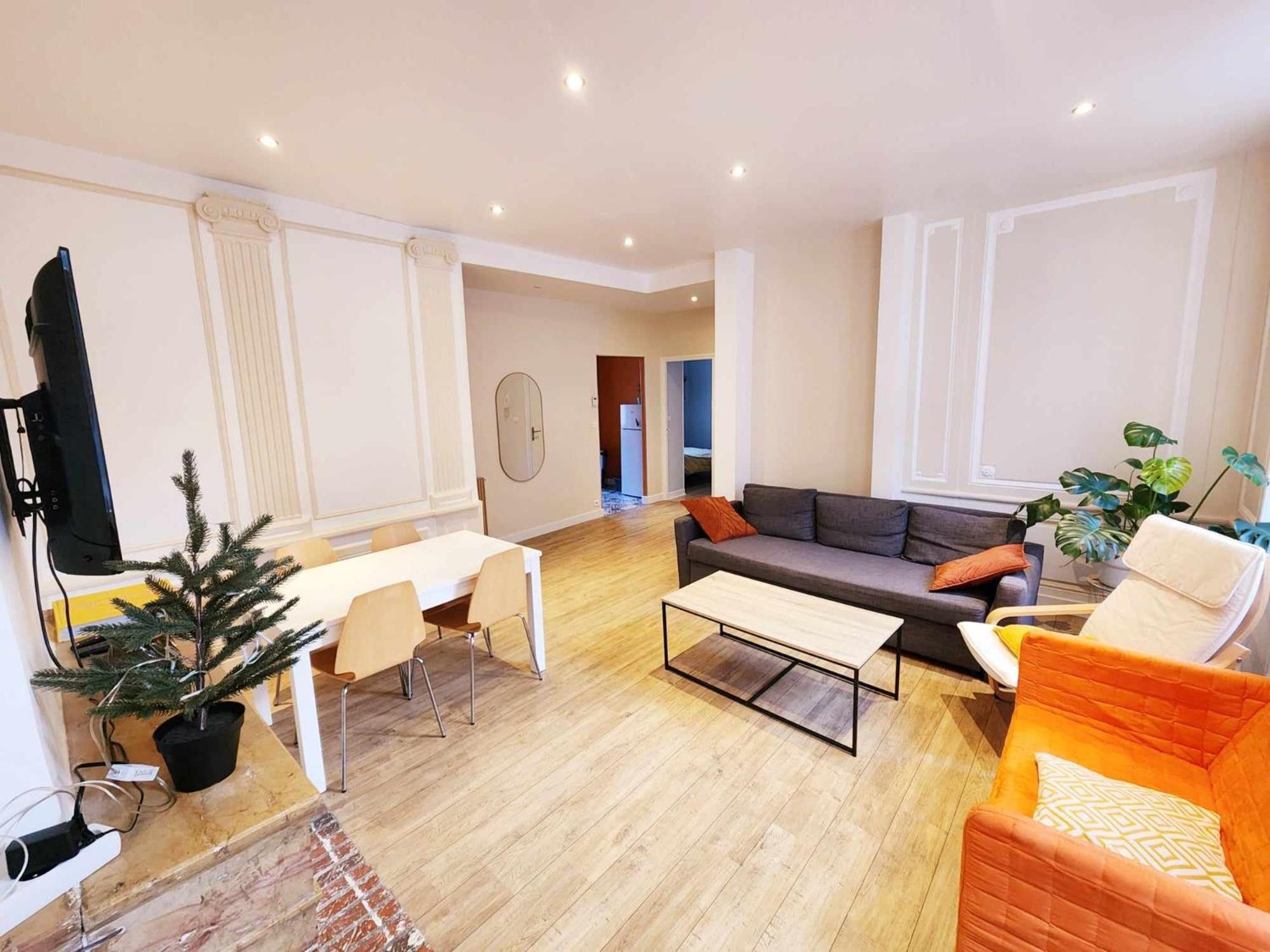 Appartement De Louise Et Adrien Gray Esterno foto
